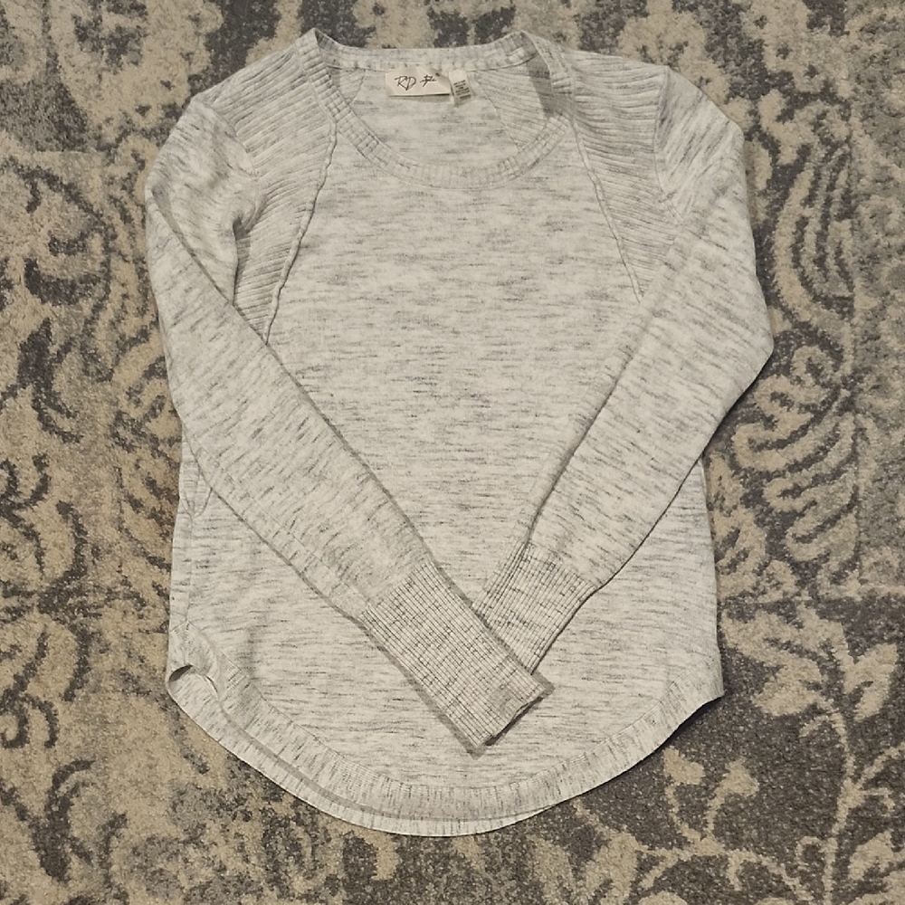 RD Style Gray Crew Neck Sweater